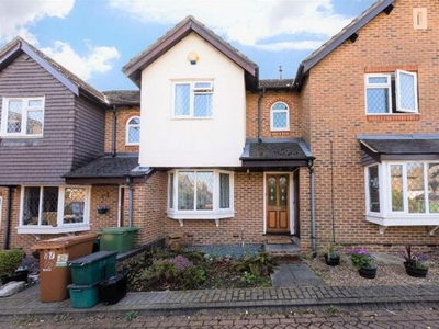 2 Bedroom Terraced House For Sale In Sutton, Surrey