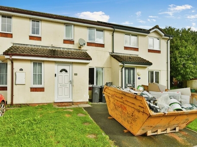 2 bedroom terraced house for sale in Village Drive, Plymouth, PL6