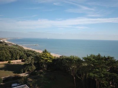 3 bedroom apartment for sale in Manor Road, Bournemouth, Dorset, BH1