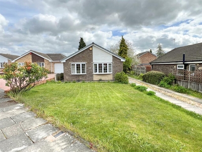 3 bedroom detached bungalow for sale in Tatenhill Gardens, Cantley, Doncaster, DN4