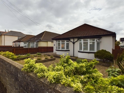 3 bedroom detached bungalow for sale in Tyn-y-parc Road, Rhiwbina, Cardiff. CF14 , CF14
