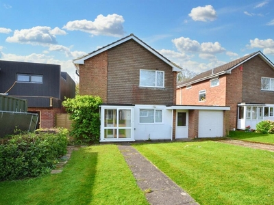 3 bedroom detached house for sale in Stoke Road Abbotts Barton, SO23