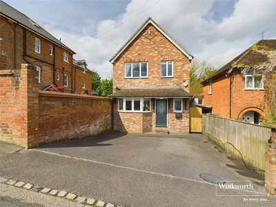 3 bedroom detached house for sale in Brunswick Hill, Reading, Berkshire, RG1