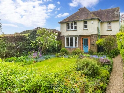 3 Bedroom Detached House For Sale In East Malling, West Malling