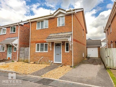3 Bedroom Detached House For Sale In Ensbury Park