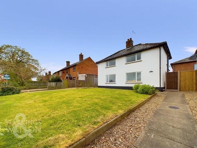 3 Bedroom Detached House For Sale In Woodton
