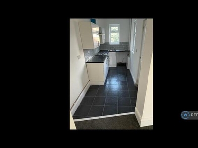 3 Bedroom End Of Terrace House For Rent In Birkenhead