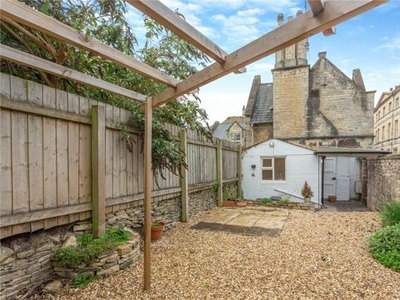 3 Bedroom End Of Terrace House For Sale In Cirencester, Gloucestershire