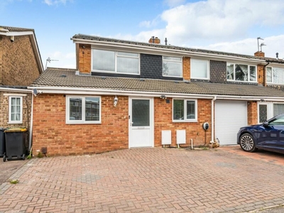 3 bedroom end of terrace house for sale in Henderson Way, Kempston, MK42