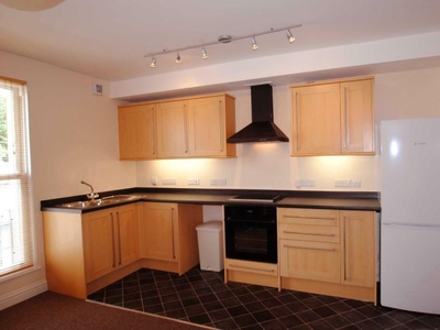 3 bedroom flat for rent in Cheltenham Road, Lower Cotham, Bristol, BS6 5QX, BS6