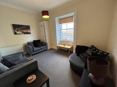 3 bedroom flat for rent in Great Junction Street, Leith, Edinburgh, EH6