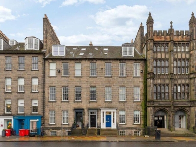 3 bedroom flat for rent in Queen Street, City Centre, Edinburgh, EH2