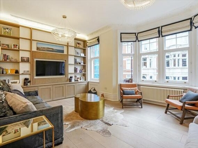 3 Bedroom Flat For Sale In Marylebone, London