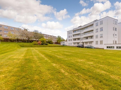 3 bedroom ground floor flat for sale in 36 Ravelston Garden, Ravelston, Edinburgh, EH4 3LF, EH4