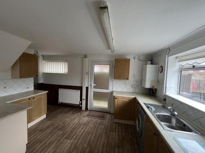 3 Bedroom House For Rent In Dogsthorpe