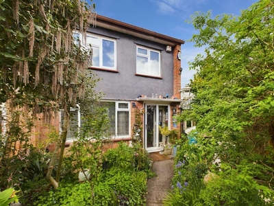 3 bedroom house for sale in Lodge Walk, Bristol, BS16