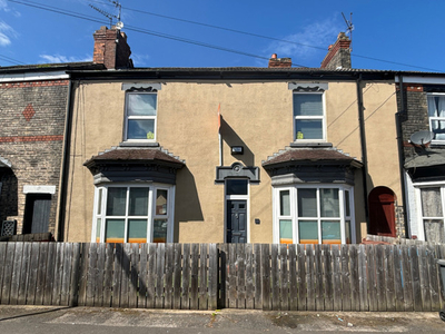 3 Bedroom House Of Multiple Occupation For Sale In Hull