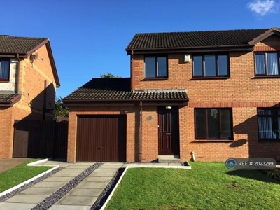3 Bedroom Semi-detached House For Rent In Baillieston, Glasgow