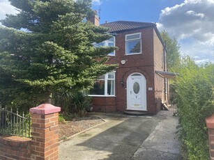 3 bedroom semi-detached house for rent in Carnforth Road, Heaton Chapel, SK4