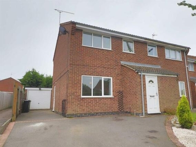3 Bedroom Semi-detached House For Rent In Oadby