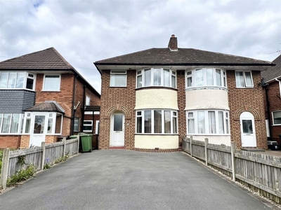 3 bedroom semi-detached house for sale in Brean Avenue, Solihull, B26
