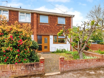 3 bedroom semi-detached house for sale in Cambridge Road, Southampton, Hampshire, SO14