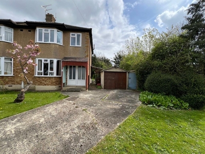 3 bedroom semi-detached house for sale in Edwards Close, Hutton, Brentwood, CM13
