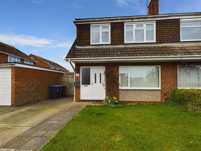 3 bedroom semi-detached house for sale in Fittleworth Close, Goring-by-sea, Worthing, BN12 6NB, BN12