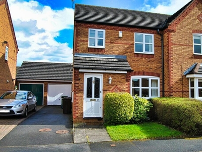 3 bedroom semi-detached house for sale in Frankton Close, Solihull, B92