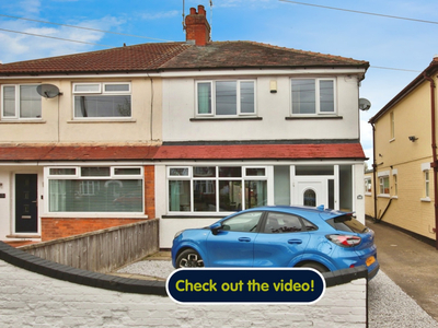 3 bedroom semi-detached house for sale in James Reckitt Avenue, Hull, East Riding of Yorkshire, HU8 0LR, HU8