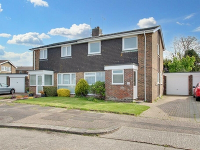 3 bedroom semi-detached house for sale in Kithurst Crescent, Goring-By-Sea, Worthing, BN12