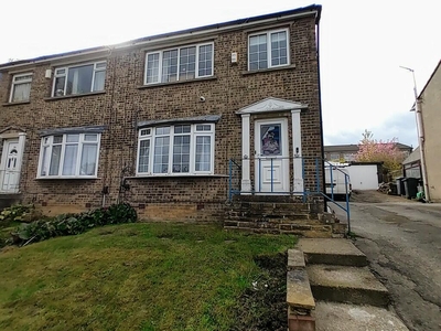 3 bedroom semi-detached house for sale in Pasture Lane, Clayton, BD14