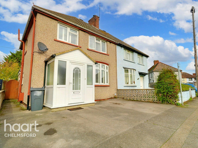 3 bedroom semi-detached house for sale in Springfield Park Avenue, CHELMSFORD, CM2