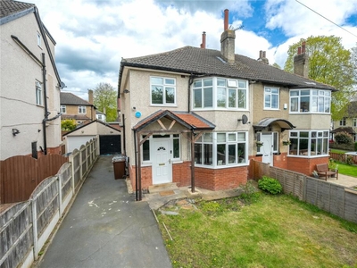 3 bedroom semi-detached house for sale in St Margarets Avenue, Roundhay, Leeds, LS8