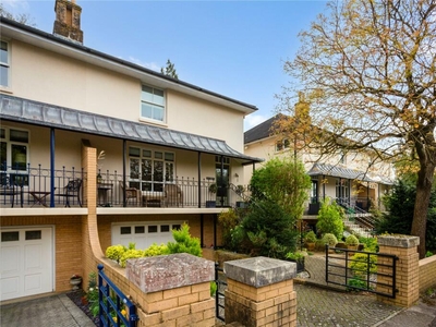 3 bedroom semi-detached house for sale in St. Michaels Road, Winchester, Hampshire, SO23