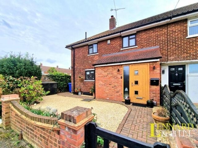 3 Bedroom Semi-detached House For Sale In Stifford Clays