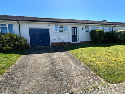 3 bedroom terraced bungalow for sale in Ash Grove, Old Basing, Basingstoke, RG24