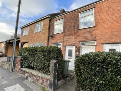 3 Bedroom Terraced House For Rent In Brampton, Chesterfield