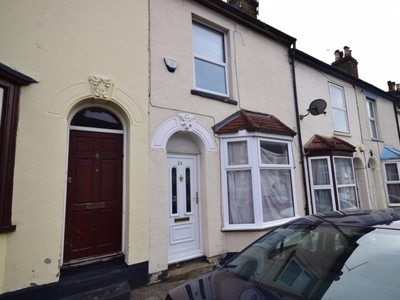 3 bedroom terraced house for rent in Bryant Road Rochester ME2