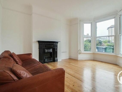 3 Bedroom Terraced House For Rent In Catford, London