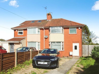 3 bedroom terraced house for rent in Portland Place- Staple Hill, BS16