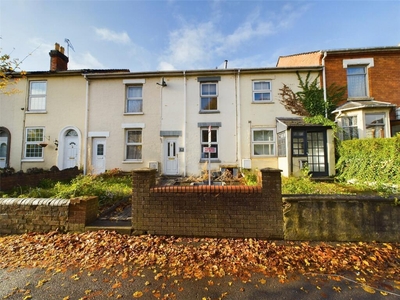 3 bedroom terraced house for sale in Bath Road, Worcester, Worcestershire, WR5