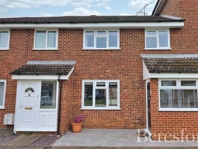 3 bedroom terraced house for sale in Forefield Green, Chelmsford, CM1