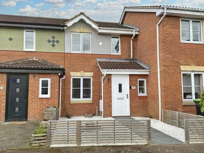 3 bedroom terraced house for sale in Gillespie Close, Bedford, MK42 9JH, MK42