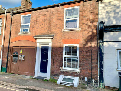 3 Bedroom Terraced House For Sale In Luton