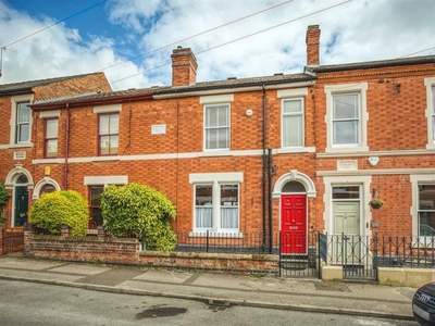 3 bedroom terraced house for sale in Otter Street, Strutts Park, Derby, DE1