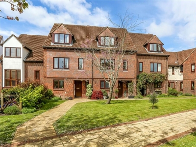 3 bedroom terraced house for sale in Rosewarne Court, Winchester, Hampshire, SO23