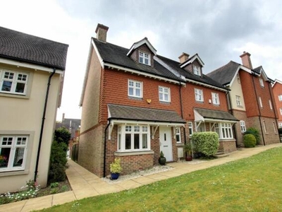 3 Bedroom Town House For Sale In Haywards Heath