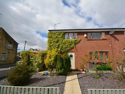 3 Bedroom Town House For Sale In Tottington