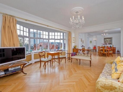 4 Bedroom Apartment For Sale In Eton Avenue, Hampstead
